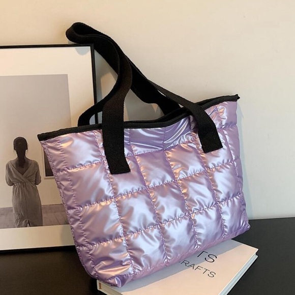 โ
Metallic Futuristic Style Colorblock Tote Bagโ
- Picture 2 of 12